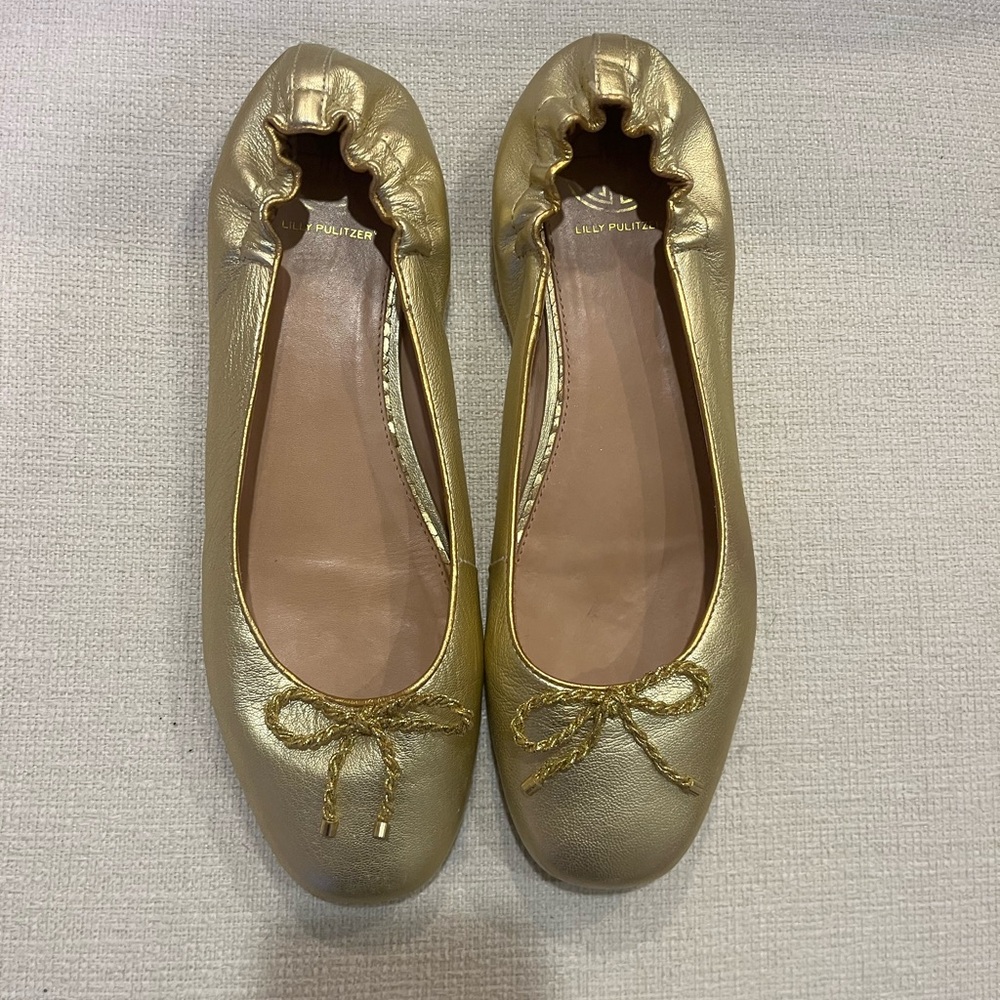 Lilly Pulitzer Gold classic and comfortable Flats with Decorative bow SZ 8.5
